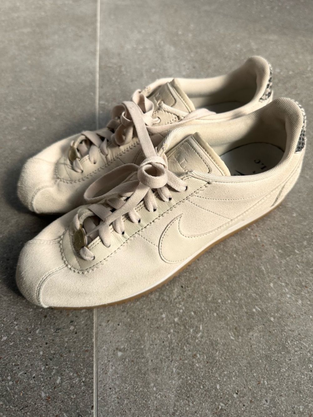 Nike Cortez A. L. C. Collaboration - Picture 5 of 13